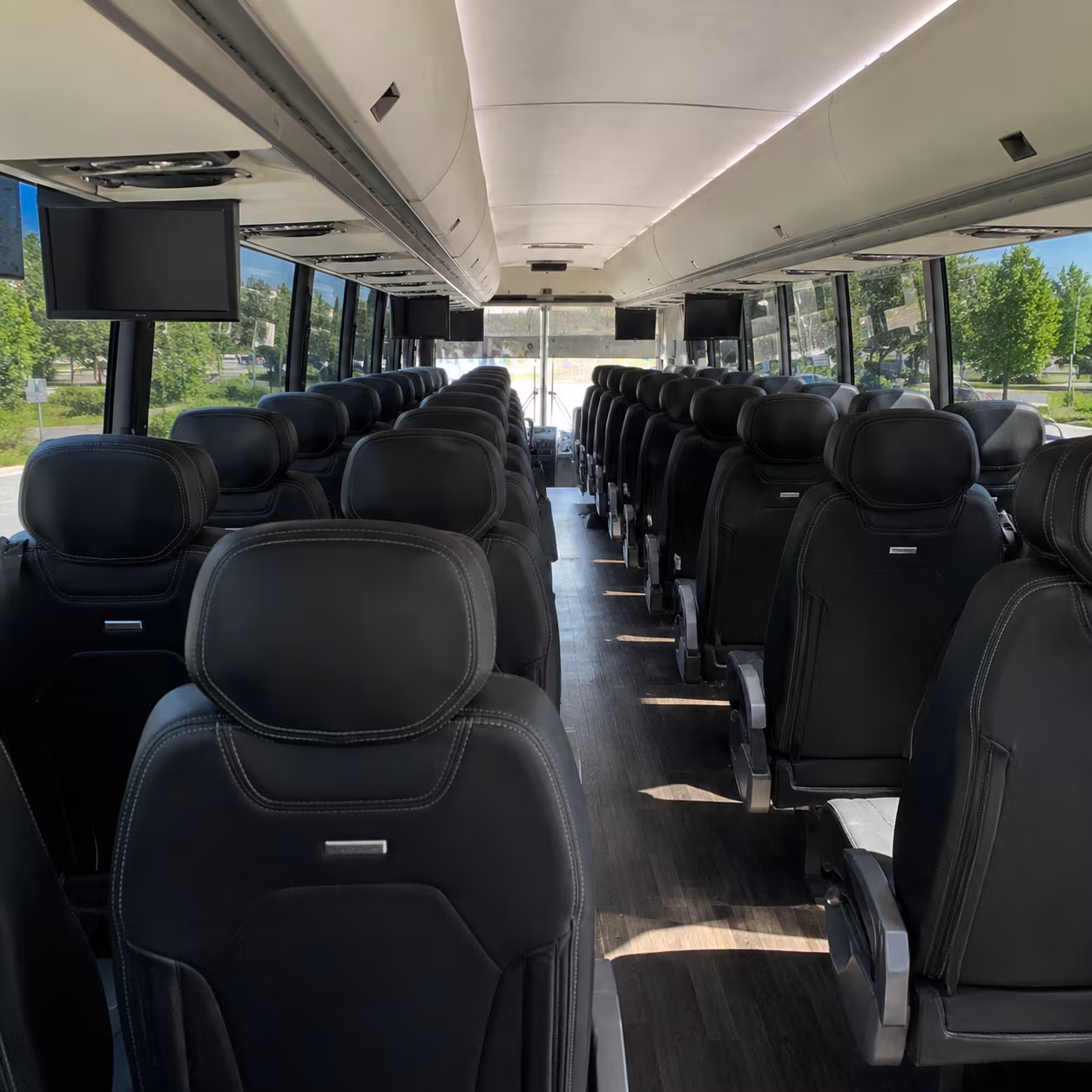 how the distance and duration of your trip affect charter bus rates in alhambra
