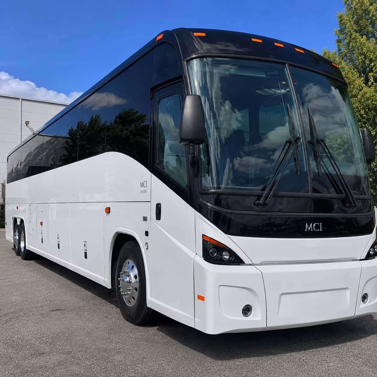 look no further alhambra corporate and hotel airport shuttle buses